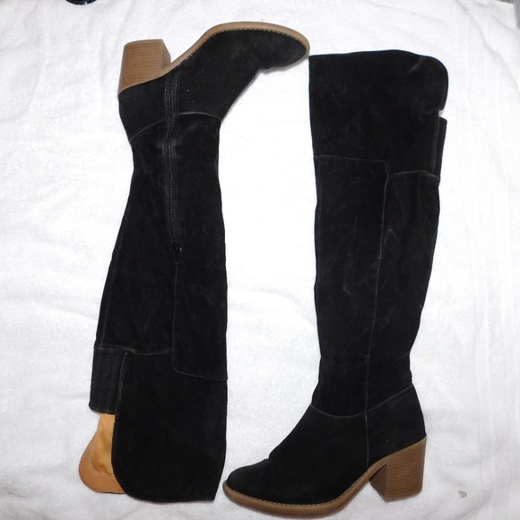 Qupid Shoes - Black Suede Boots